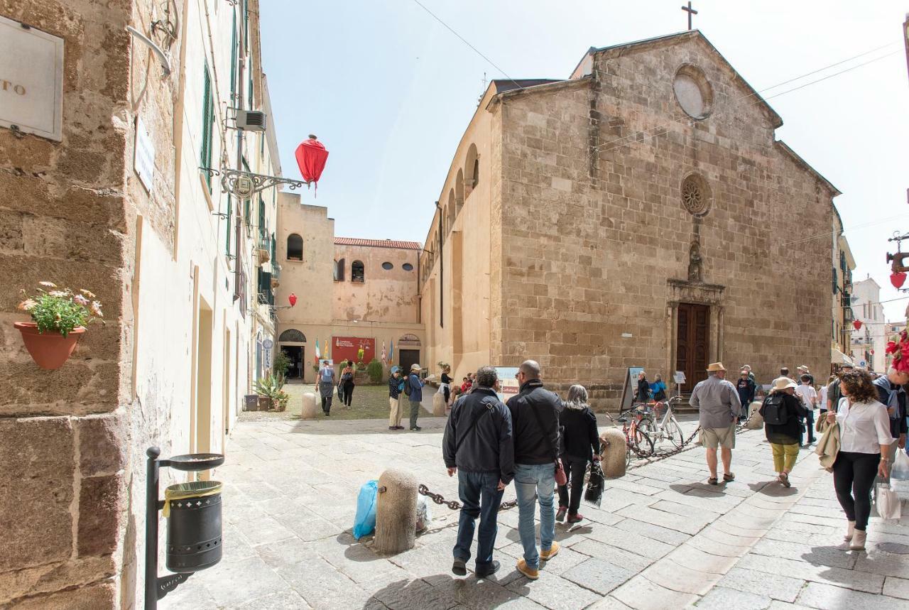 Centro Storico Carlo Alberto Alghero Exteriör bild