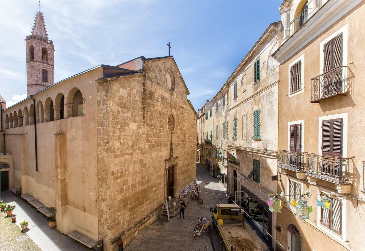 Centro Storico Carlo Alberto Alghero Exteriör bild