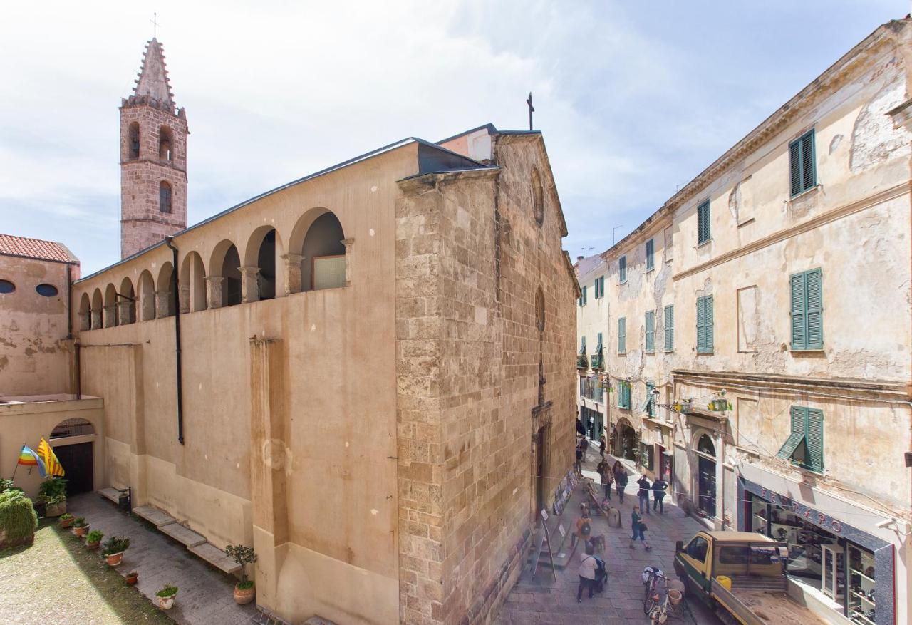 Centro Storico Carlo Alberto Alghero Exteriör bild
